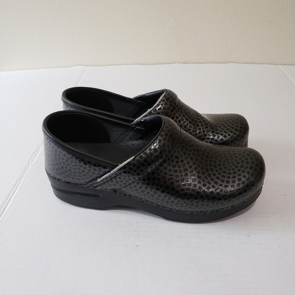 Dansko Colorful Print Texture Glossed Leather Sli… - image 6